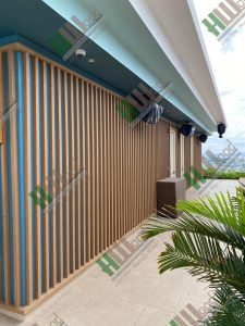 Gỗ ốp lam ngoài trời Hwood HW50R50 công trình